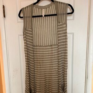 NWOT POL Striped Sleeveless kimono in Tan and Cream